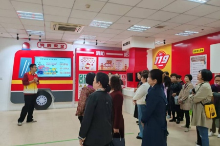 桑榆添安 喜乐相伴︱厦门仙阁社区邀老年人&ldquo;沉浸式&rdquo;体验安全科普