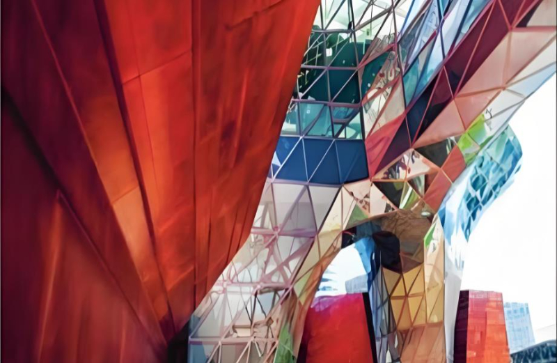 老厂房&ldquo;长出&rdquo;新经济：多地探索工业遗产保护利用，从&ldquo;工业锈带&rdquo;到&ldquo;生活秀带&rdquo;