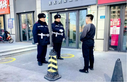 向&ldquo;拦路虎&rdquo;亮剑！冰城公安重拳整治私占车位，还路于民