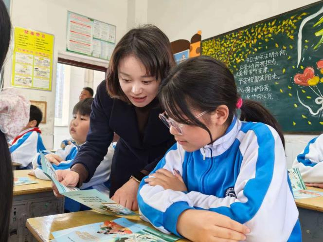银校携手筑防线 反诈&ldquo;微剧&rdquo;进课堂--农行邵东市支行沉浸式宣教守护青少年&ldquo;钱袋子&rdquo;
