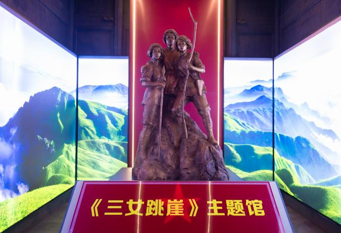 江西财经广播丨高质量发展看中国 - 三女跳崖处，藏着武功山脚下的&ldquo;红绿金&rdquo;密码！