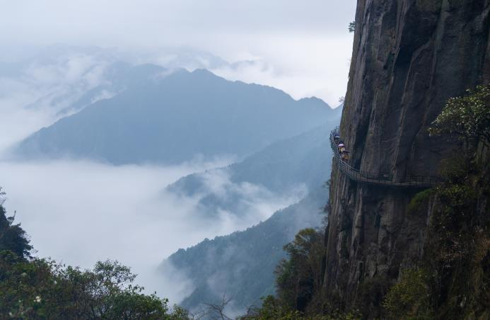 大江网丨高质量发展看中国走进吉安武功山：把&ldquo;福&rdquo;字&ldquo;刻&rdquo;进32亿年的石头里