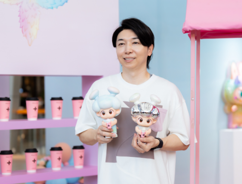 茉莉奶白「小茉莉」IP首入潮玩界 携手大久保亮相曼谷TTE展