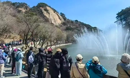 清明小长假鞍山文旅市场火爆 央媒聚焦引爆春季旅游热潮