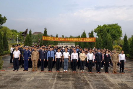 漳州龙海：把思政课搬到烈士陵园 &ldquo;行走的课堂&rdquo;让红色基因活起来