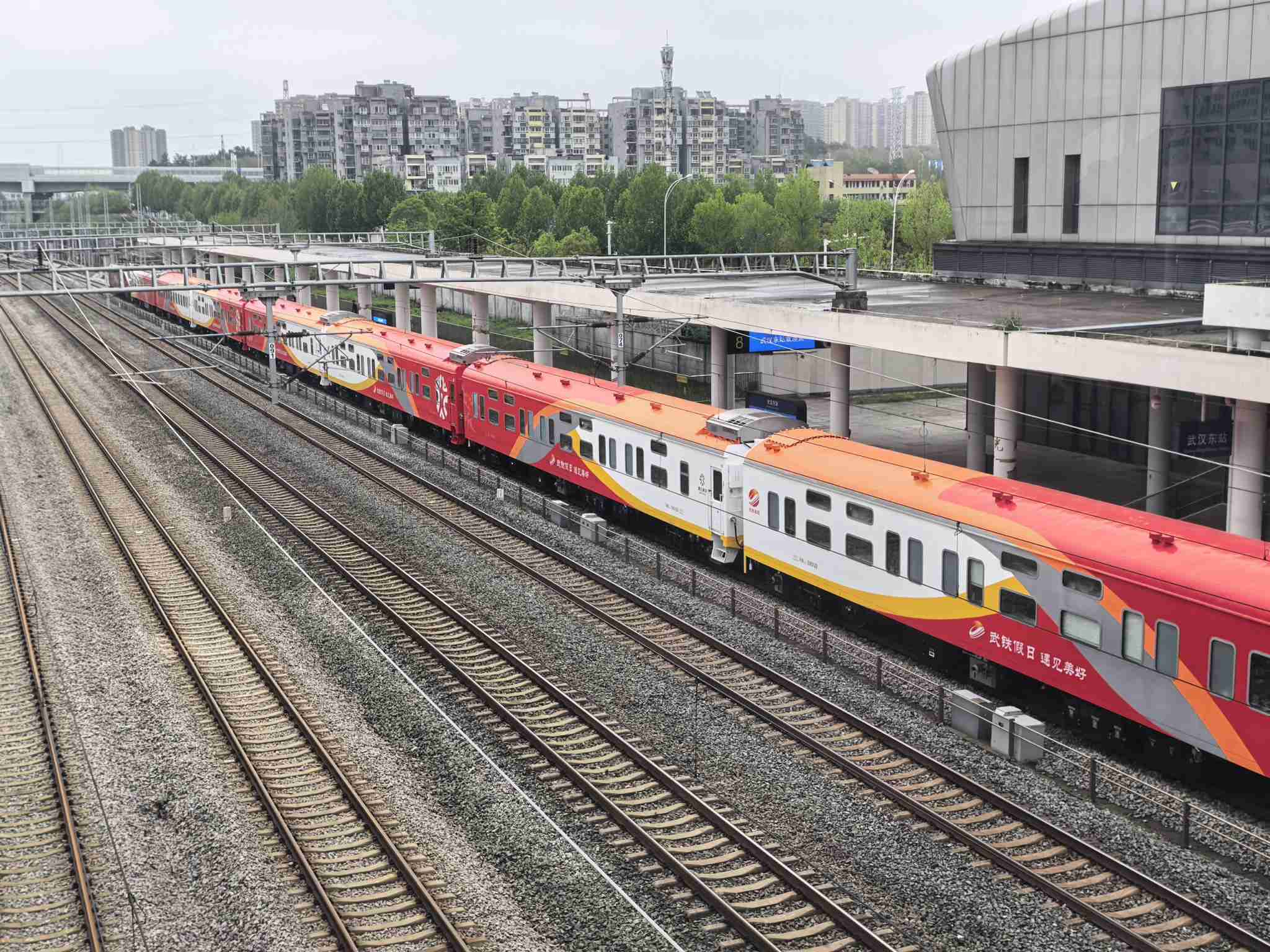 武铁首趟舒适型旅游列车本月15日上线运营