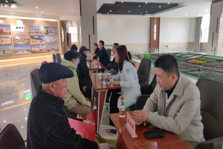 青春医心&middot;奉献北大荒 | 齐齐哈尔农场携手齐医学院附属第二医院开展义诊活动