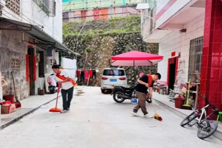 永定區(qū)退役軍人事務(wù)局黨支部：志愿服務(wù)&ldquo;三重奏&rdquo; 奏響文明創(chuàng)建樂章