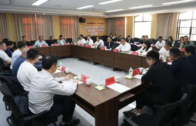 長郡雅禮專家團隊來醴&ldquo;把脈問診&rdquo; 助推縣域高中提質升級