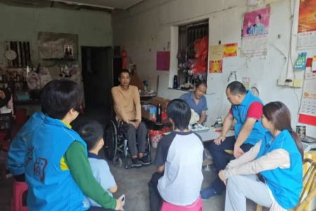 十年堅守傳遞溫暖 愛心助學(xué)點(diǎn)亮希望 - 福建永春圓夢義工服務(wù)隊用行動守護(hù)困境兒童成長路