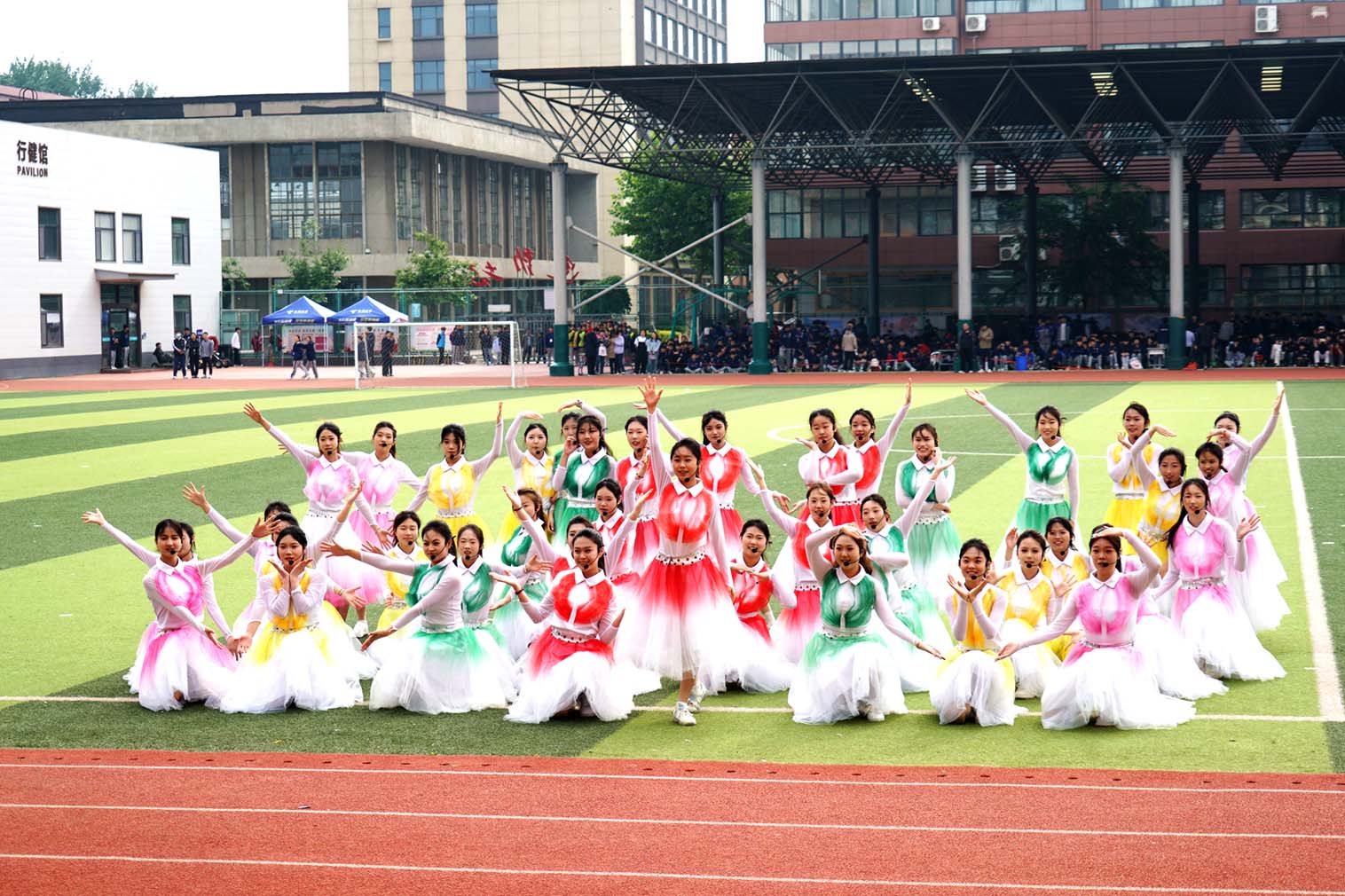 技能報(bào)國(guó)展匠心：石家莊工程技術(shù)學(xué)校、河北工程技師學(xué)院第三十五屆田徑運(yùn)動(dòng)會(huì)開(kāi)幕