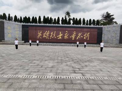 长汀三洲：伫立忠魂守英魂 青春致敬承薪火 &mdash;&mdash; 一月一主题之我为烈士站班岗