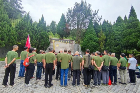 戎装虽脱初心不改 福州老兵闽西重走红色征途