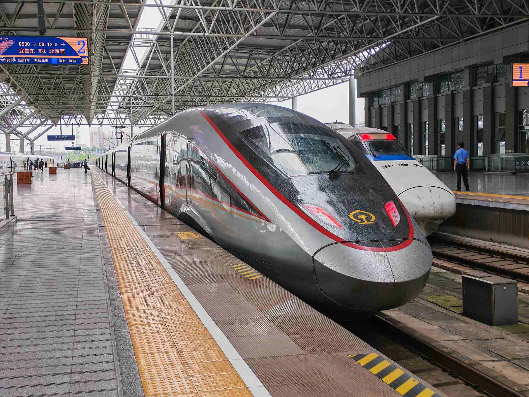 全国铁路7月1日实行新运行图 武汉至西安2小时41分可达