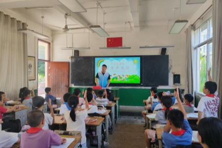 戎装护童心 安全伴暑假│长汀古城开展期末安全&ldquo;最后一课&rdquo;
