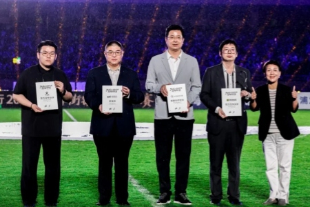 十六区集结|卡尔美助力上海街超盛大开幕 点燃沪上足球激情