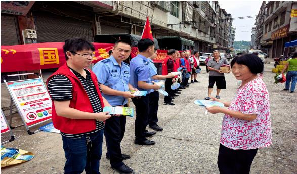 禁毒宣传进万家 齐心共筑防毒墙 - 邵东市灵官殿镇多维发力推动禁毒宣传全覆盖