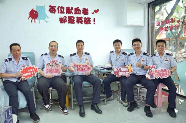 十六次挽袖为生命&ldquo;加油&rdquo;- 株洲市渌口区税务干部无偿献血侧记