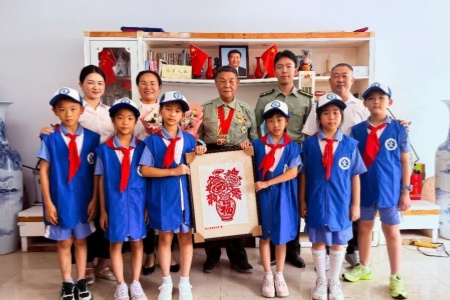 零距离触摸英雄初心 长汀实验小学以本土英模资源打造沉浸式红色成长课