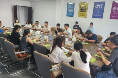 产供销协同内外贸联动 龙海食品产业精准对接外贸渠道商