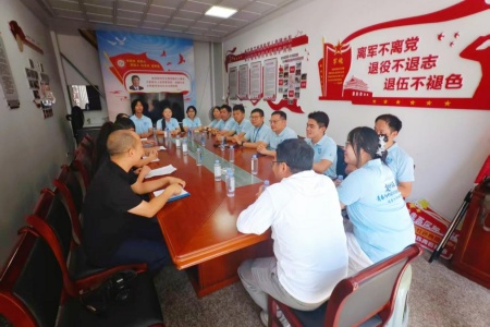 福建长汀：老兵与青年学子对话 共话红色基因传承
