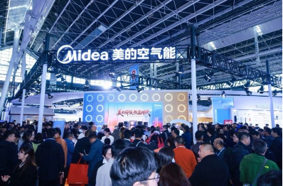 清洁采暖品质升级，美的采暖以专业实力推动空气能热泵产业破局