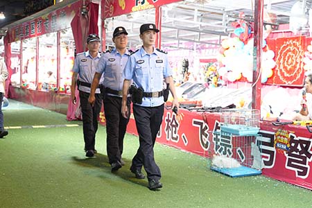 守护当&ldquo;夏&rdquo;  平安加码  雄安公安扎实开展夏夜治安巡查宣防集中统一行动