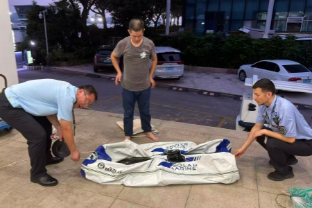 厦门海洋执法&ldquo;昼夜联动&rdquo;攻坚海沧湖非法捕捞 以全时段严管守护水域生态向好态势