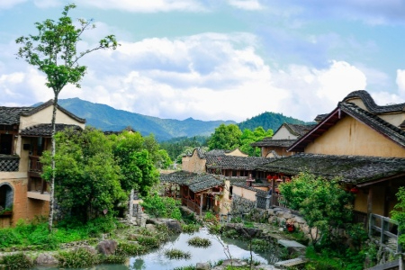 宁德屏南四坪村十年深耕活化传统村落 从空心古村走向&ldquo;云四坪&rdquo;旅居生活共同体