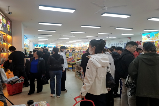 百年口岸绥芬河：活力迸发 国庆黄金周俄货热销 跨境消费点燃边境烟火气