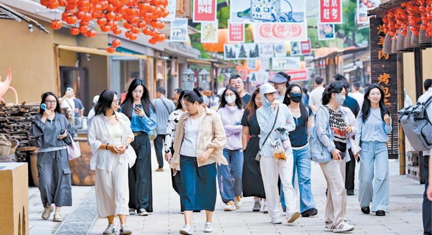 从&ldquo;看展板&rdquo;到&ldquo;入戏&rdquo;，石家庄跻身红色旅游热门城市全国第六