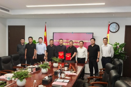 中华老字号古龙食品与济南农业发展集团签署战略合作 跨域国企联动赋能食品产业高质量发展