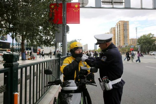哈尔滨公安交管部门细化举措保障道路安全畅通